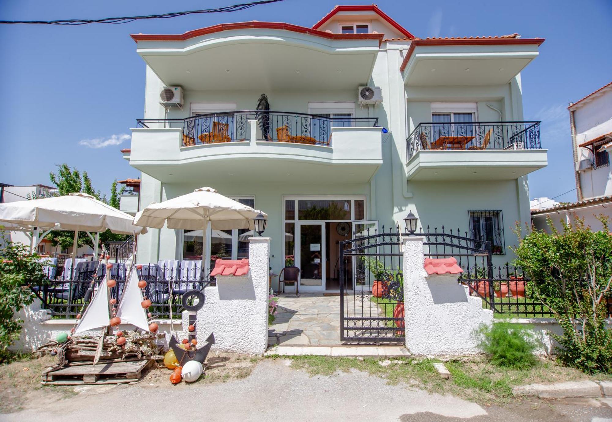 Athanasia Inn Vrasná Eksteriør bilde