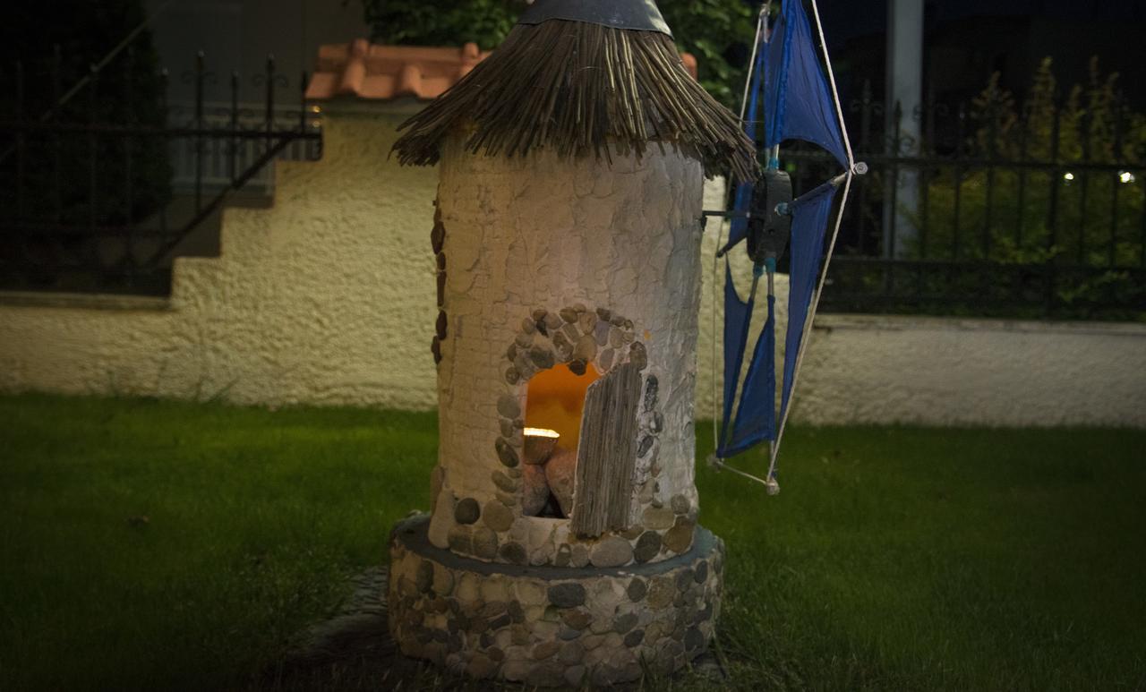 Athanasia Inn Vrasná Eksteriør bilde