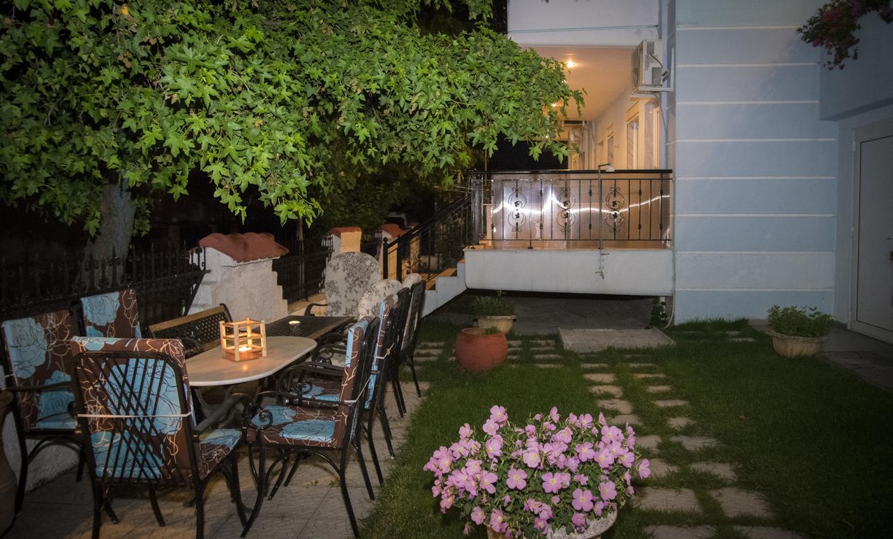 Athanasia Inn Vrasná Eksteriør bilde